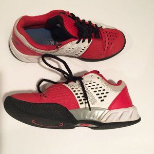 K-Swiss Varsity Boys Shoe Leather Size 3.5 Red